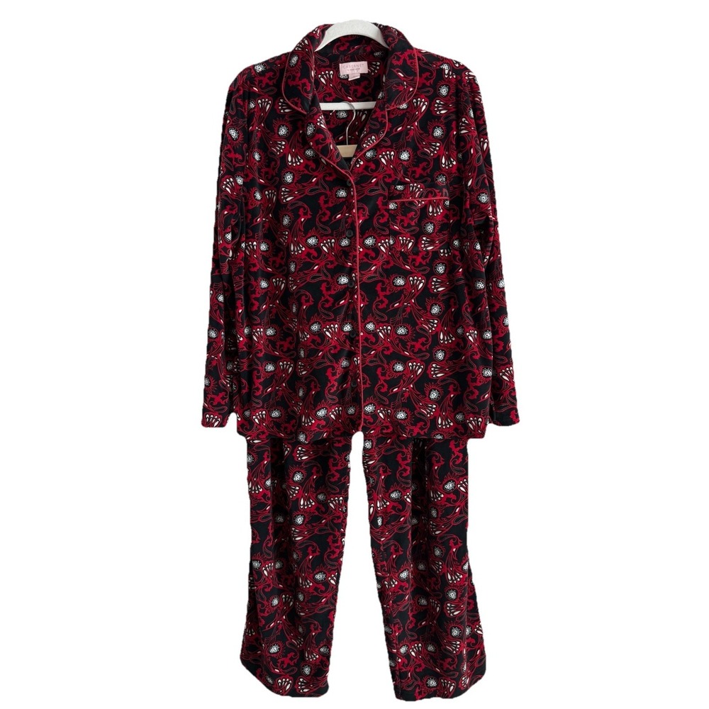 Cabernet Red Long Sleeve Notch Collar Paisley Print Fleece Pajama‎ Set Women's L